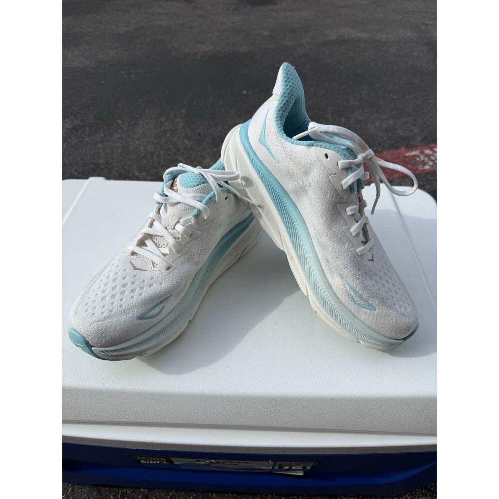 Hoka One One Clifton 9 Women's Size 7 D (Wide) Running Shoes Multicolor